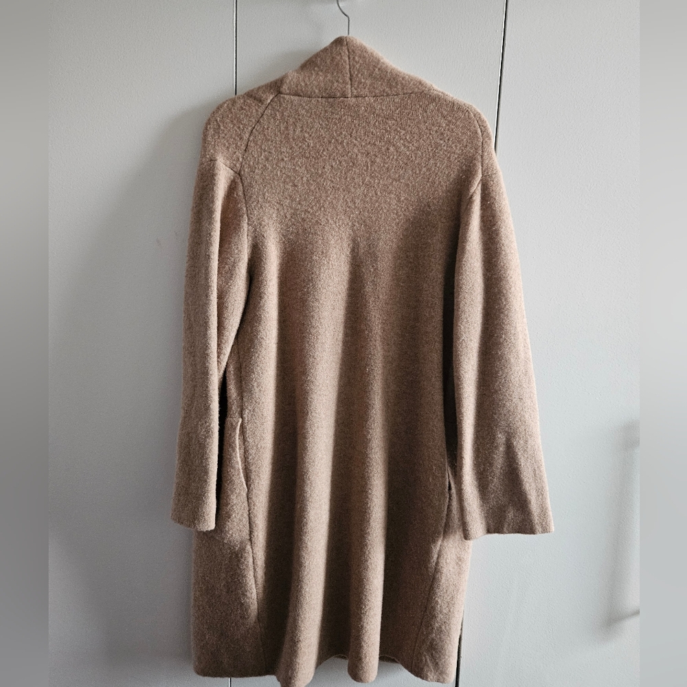 Vince Size Small Camel Cardigan Sweater Coat With Pockets! - Picture 2 of 8